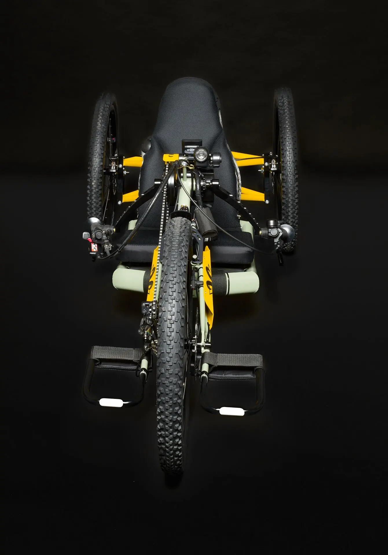 Praschberger IBEX handbike electrique tout terrain suspension independante