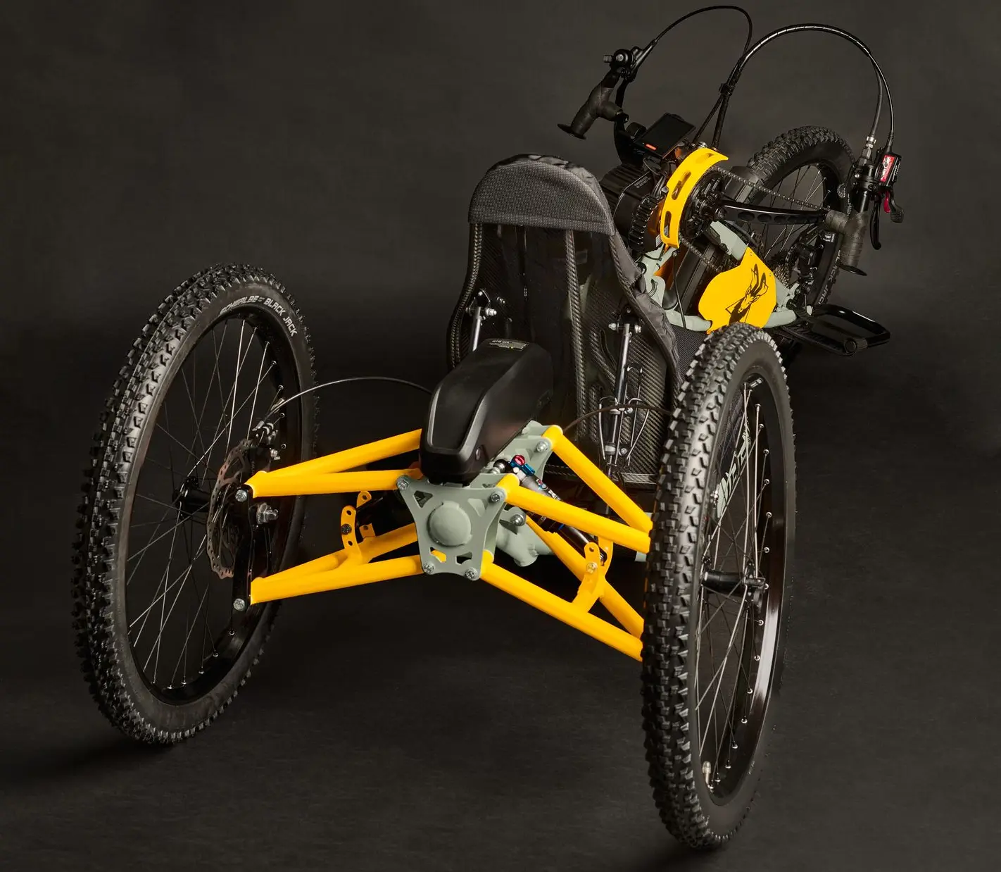 Praschberger IBEX handbike electrique tout terrain suspension independante