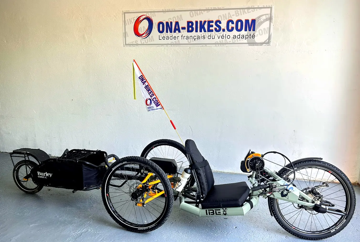 Praschberger IBEX handbike electrique tout terrain suspension independante