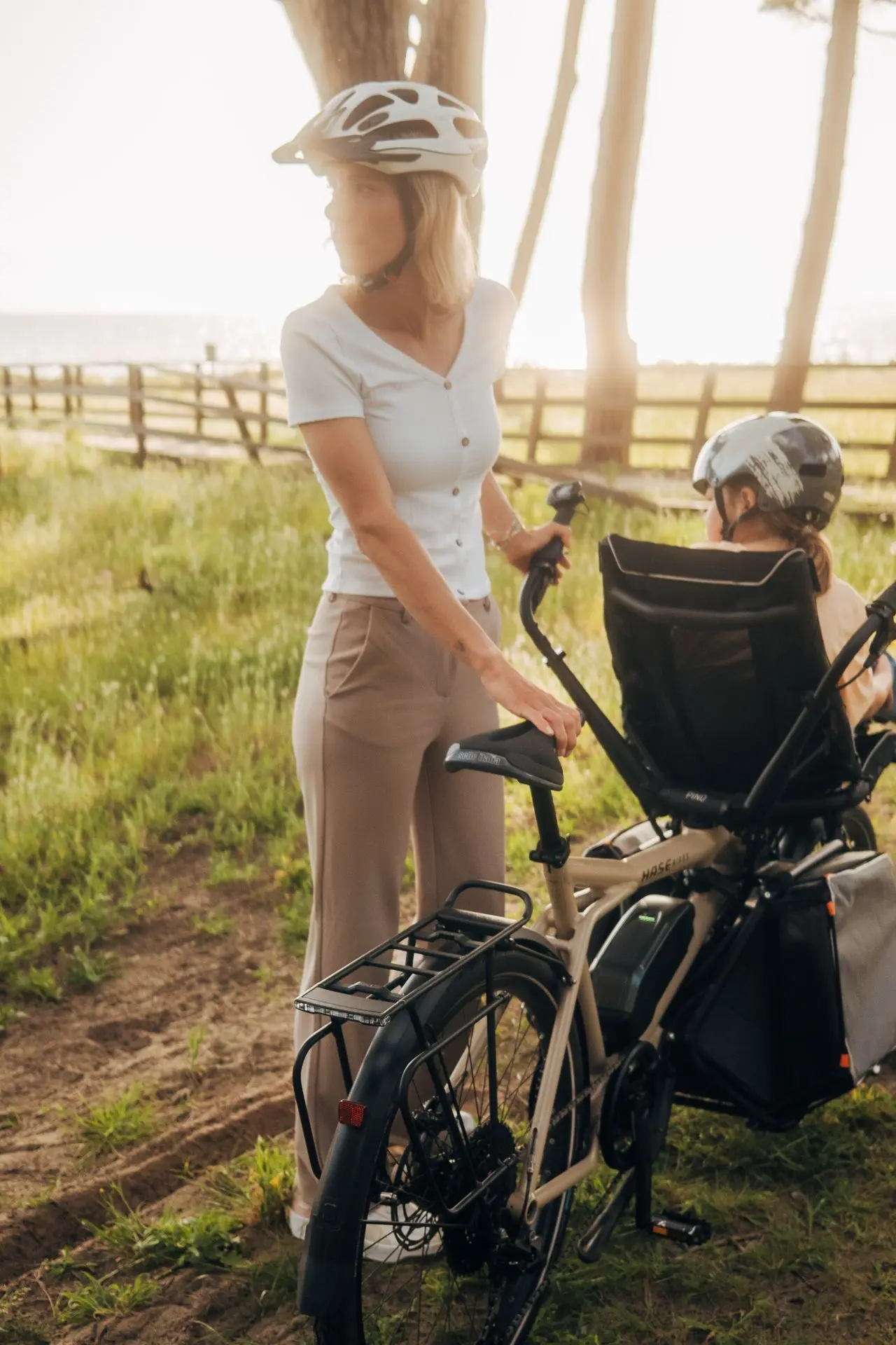 OCCASION Tandem electrique PINO HASE voyage ou handicap PMR locapino velofasto