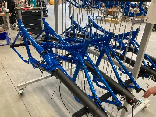 Tandem PINO HASE electrique -HASE Bikes Tricycles tandems adaptés et PMR Tandem PINO HASE electrique -HASE Bikes Tricycles tandems adaptés et PMR