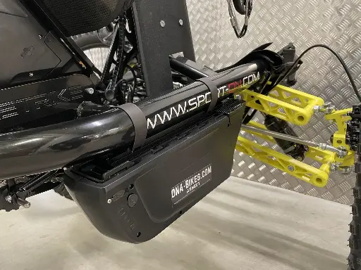 handbike hybride electrique JEETRIKE avec 3 batteries.jpg