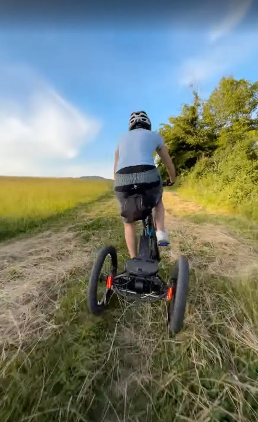 PAUL - vtt après traumatisme cranien - velo electrique inclinable adapté